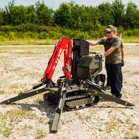 Minitransporter Cingolato con Gru Scarrabile M50 e 4 Piedi Stabilizzatori Idraulici